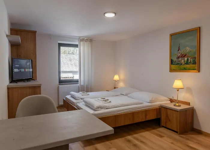 Hisa S'tje Krvavec 公寓